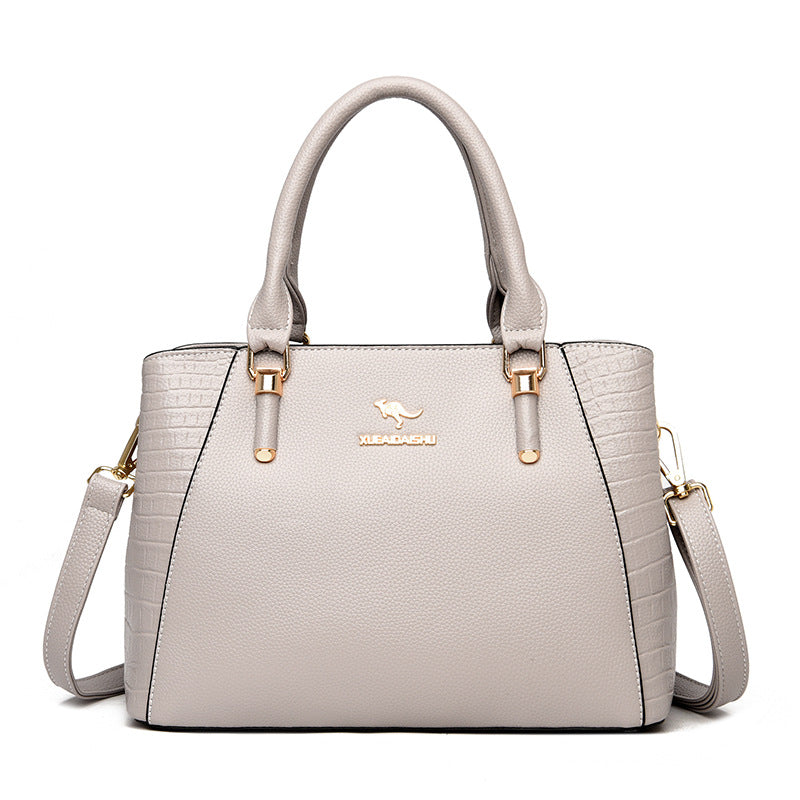 2023 Fashionable Large Capacity Tote Bag for Women