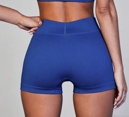 Seamless Yoga Set with Long Sleeve Top and Pants