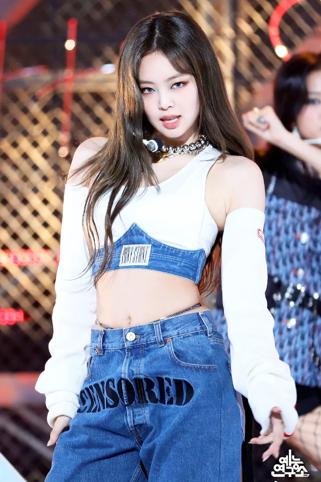 Stylish Stage Outfit with Embroidered Denim Pants Set