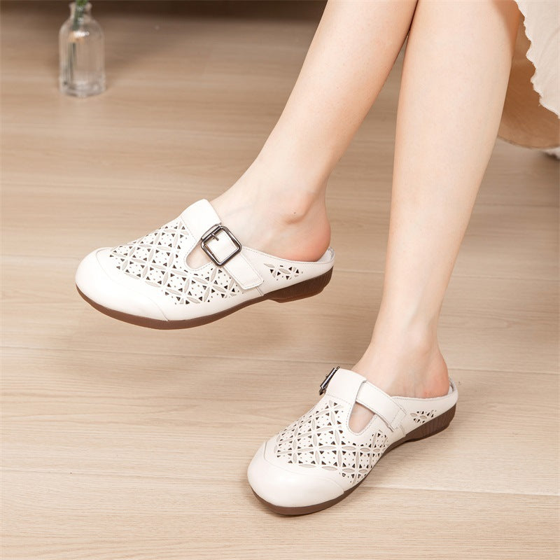 Lightweight Hole Slippers with Metal Buckle and Toe Cap