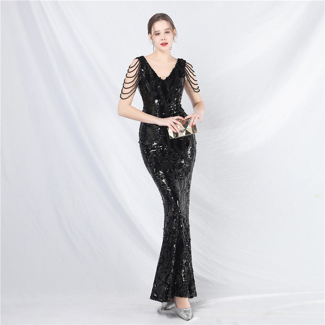 Elegant Women's Long Evening Dresses for Special Occasions