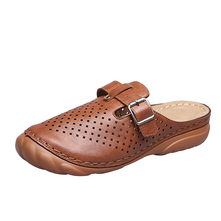 Lightweight Hole Slippers with Metal Buckle and Toe Cap