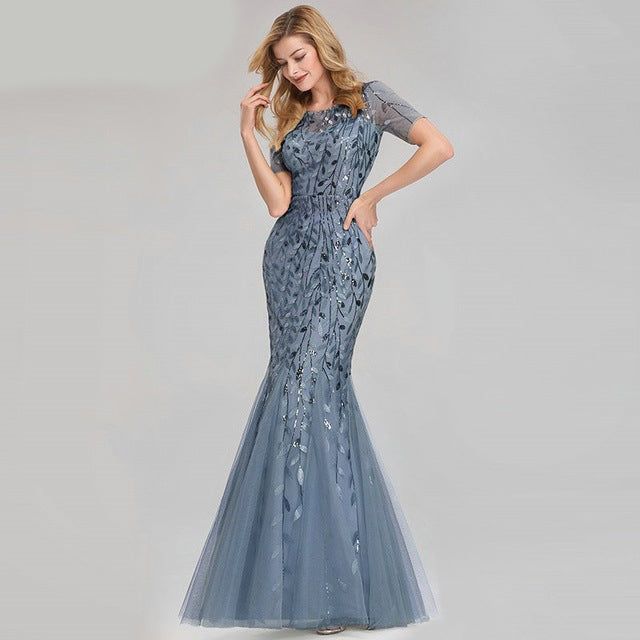 2020 New Queen Style Fishtail Evening Dress for Women