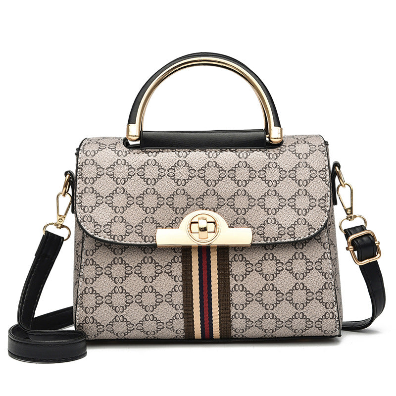 Fashionable Women's Handbag 2023 Summer Vintage Style