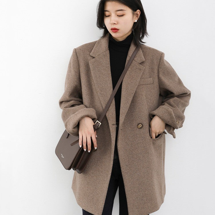 Women's Woolen Suit Coat with Wide Shoulders
