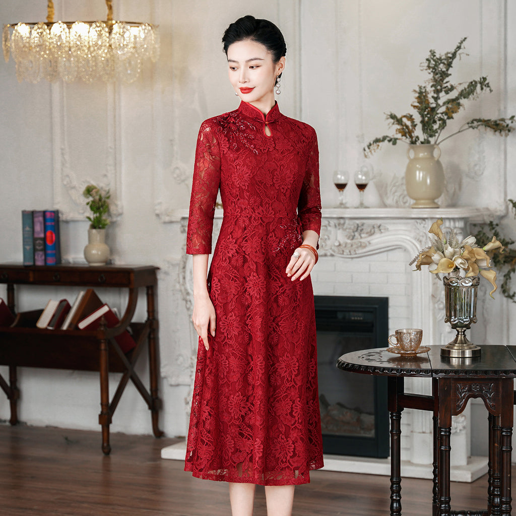 Shenzhen Brand Lace Dress for Stylish Moms 2024