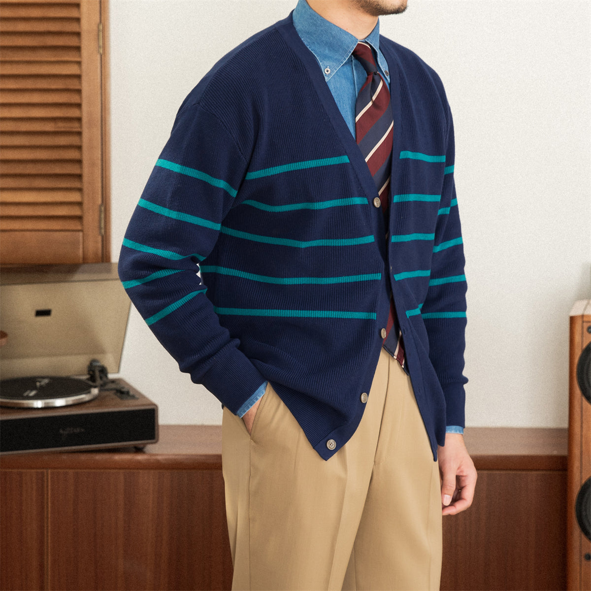 Versatile Striped V-neck Knitted Cardigan for Fashion