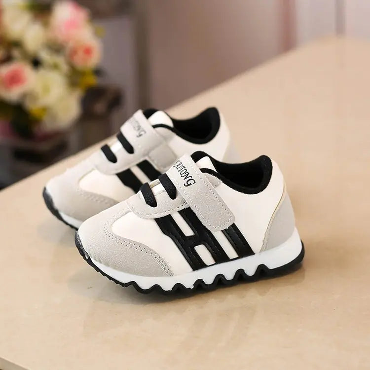 Baby Boy Shoes for Fall/Winter - Trendy Sports Sneakers