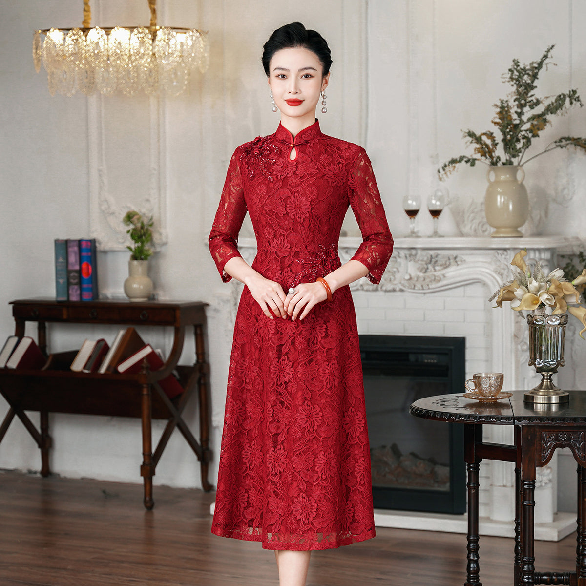 Shenzhen Brand Lace Dress for Stylish Moms 2024