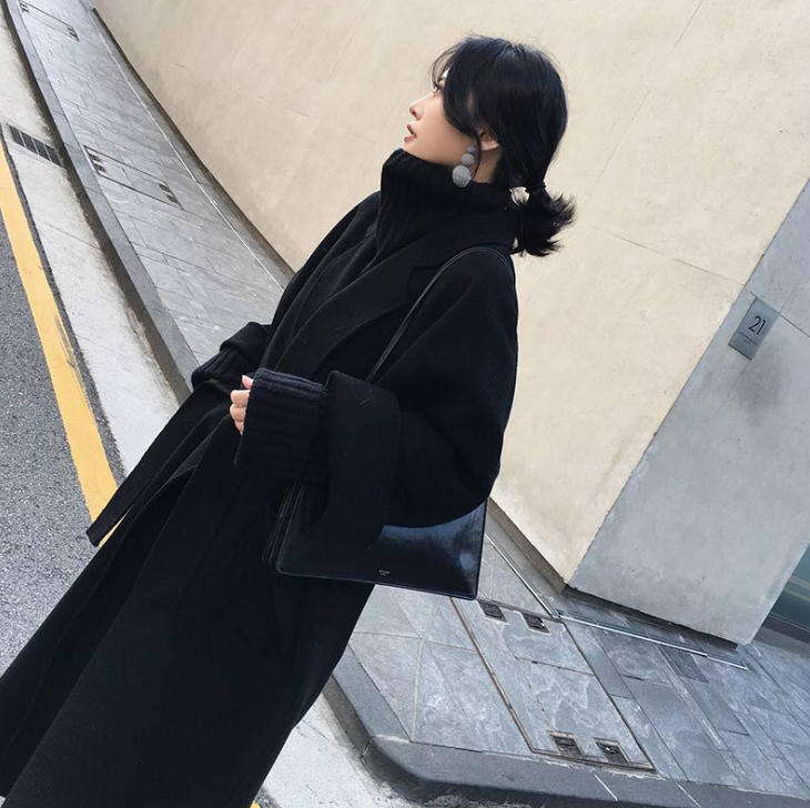 Thick Woolen Overcoat for Cold Weather