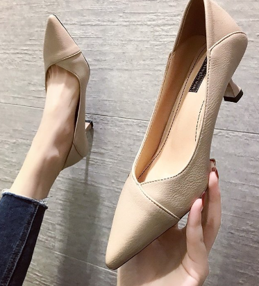 Black Pointed Toe High Heels - Soft Leather Design
