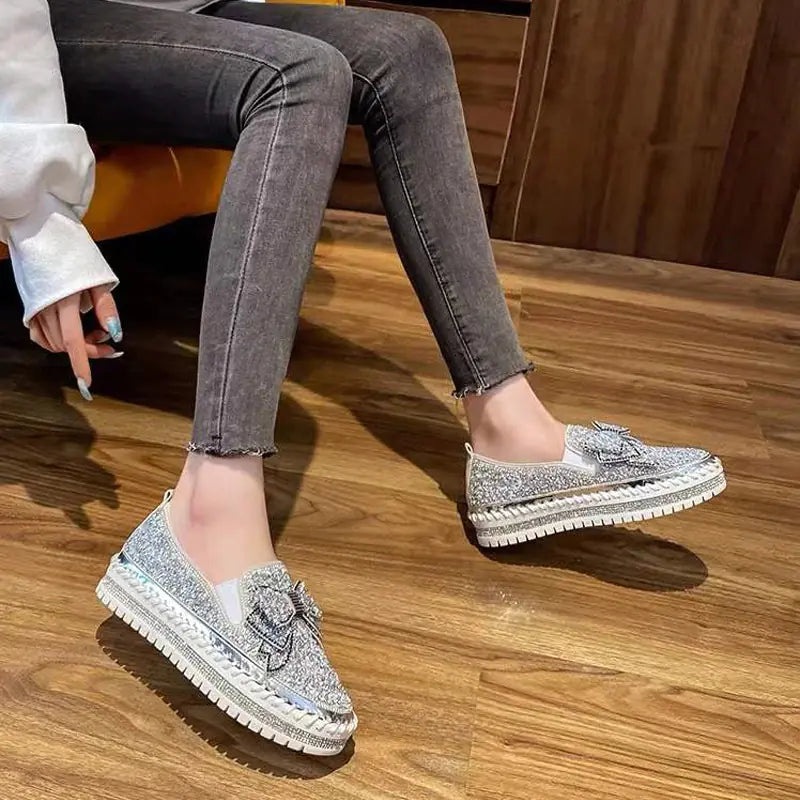 Luxury Sequin Butterfly Flats for Ladies - Casual Style