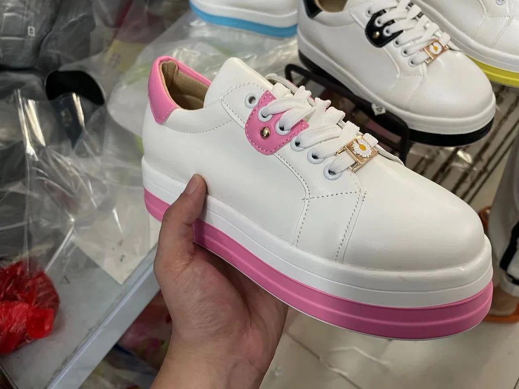 Casual Large Size Ladies' Lace-Up Sneakers