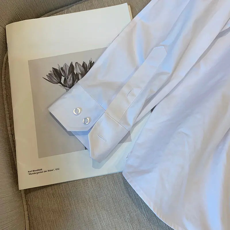 Korean Casual White Long Sleeve Shirt with Heart Print