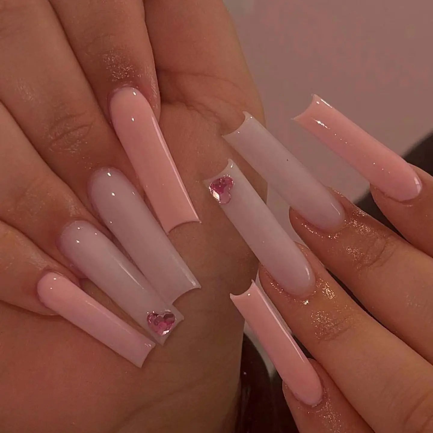 Valentine's Day Press-On Nail Set with Heart Designs