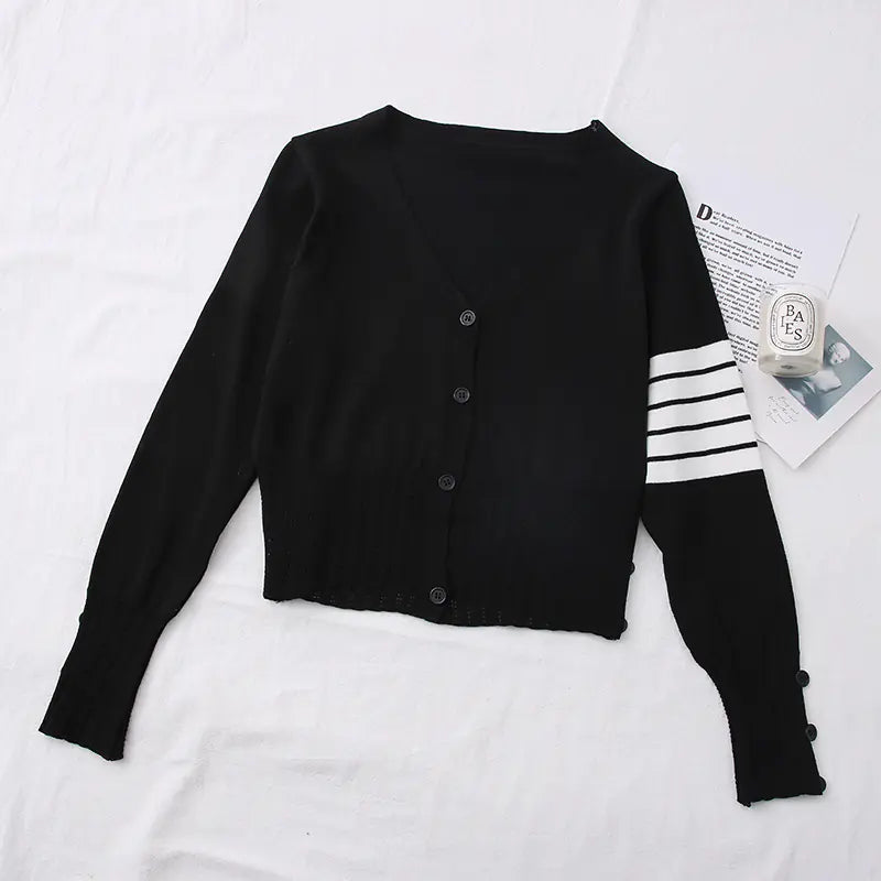 2020 Autumn Fashion V-Neck Button Long Sleeve Cardigan