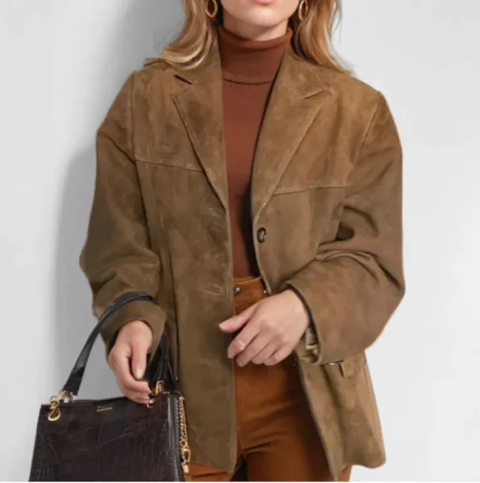 Vintage Luxe Women's Collar Coat