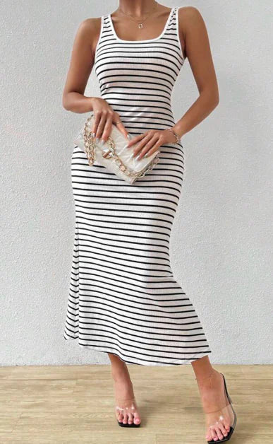 Striped Sleeveless Maxi Dress for Beach Wear