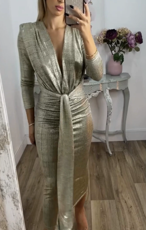 V-neck Pleated Long Sleeve Dress for Spring/Summer
