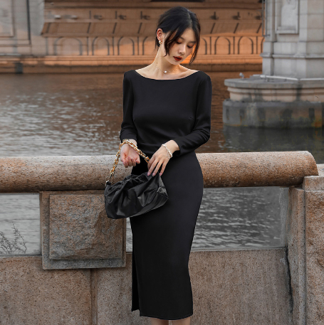 Elegant Midi Dress with Long Sleeves (One Piece)