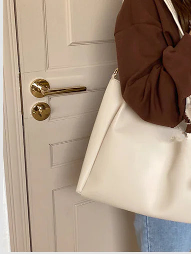 Trendy Women's Tote Bag - Large Capacity Shoulder Bag