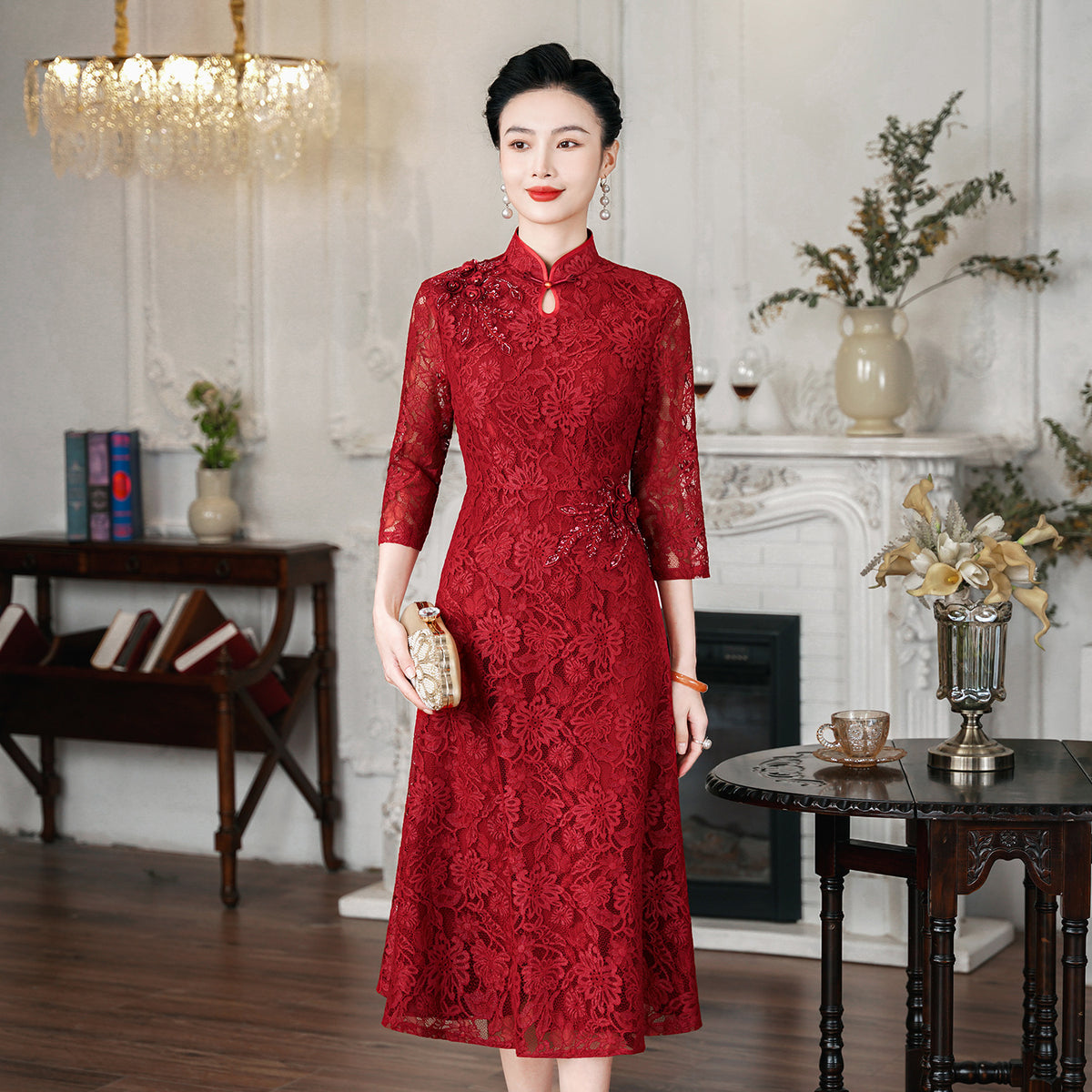 Shenzhen Brand Lace Dress for Stylish Moms 2024