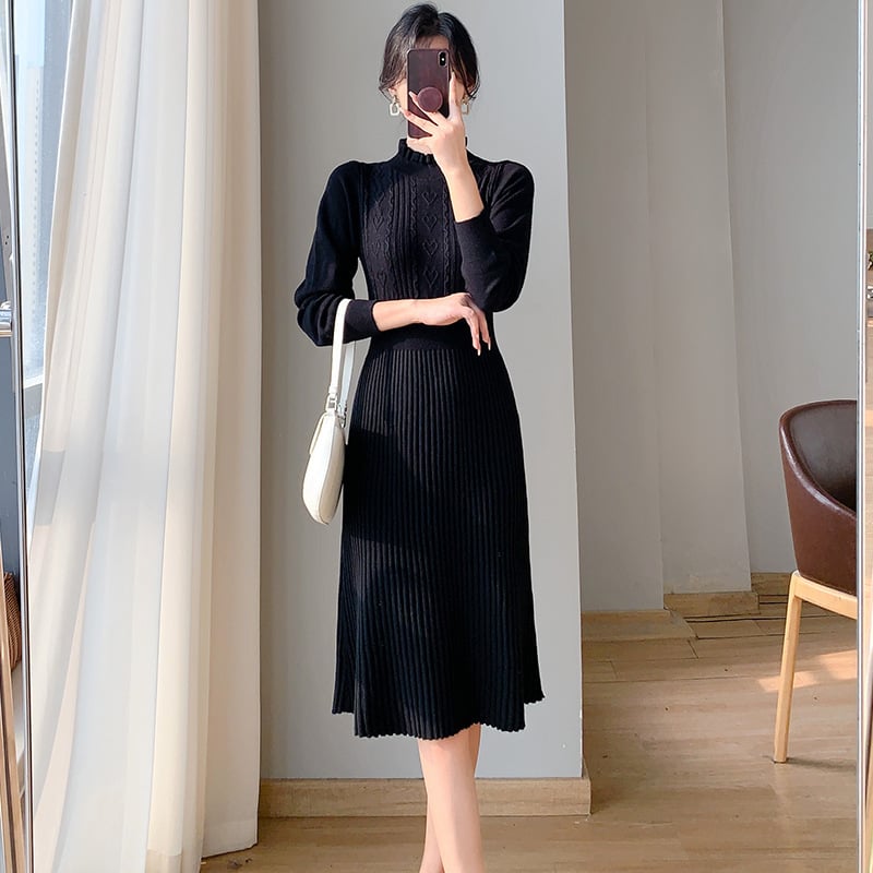 Wooden Ear Half Turtleneck Knitted Dress