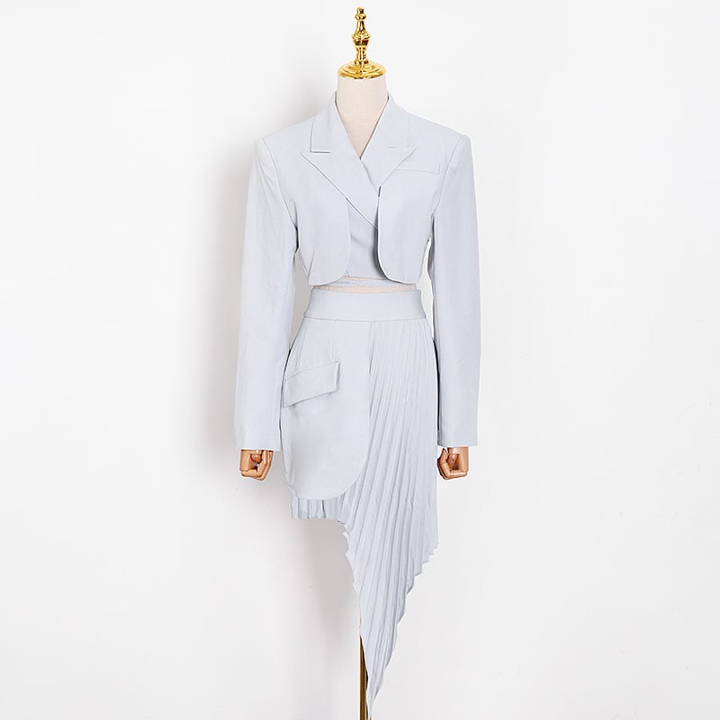Beveled Pleated Skirt Suit