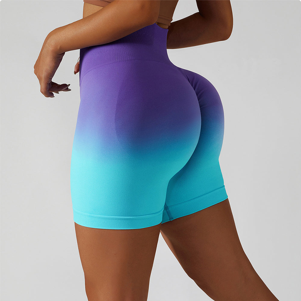Gradient Seamless Yoga Shorts for Comfortable Workouts