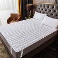 Hotel Bedding Protection Pad - Thick and Simple Design