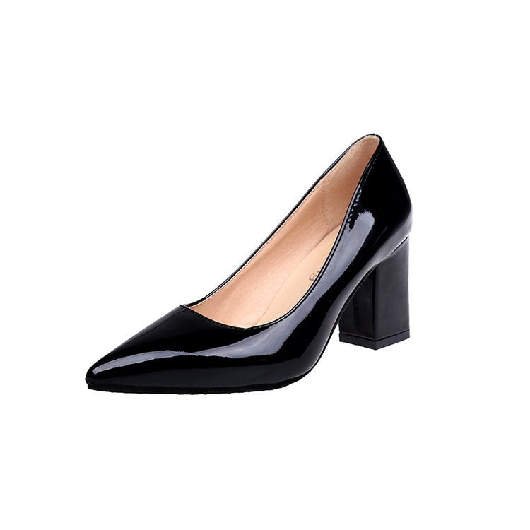 Plus Size Women's Work Shoes for All Seasons (2020)