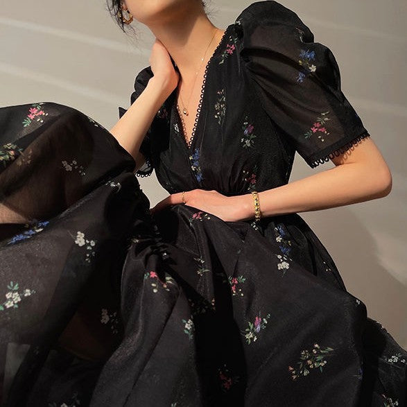 V-Neck Slim Waist Medium Length Dress