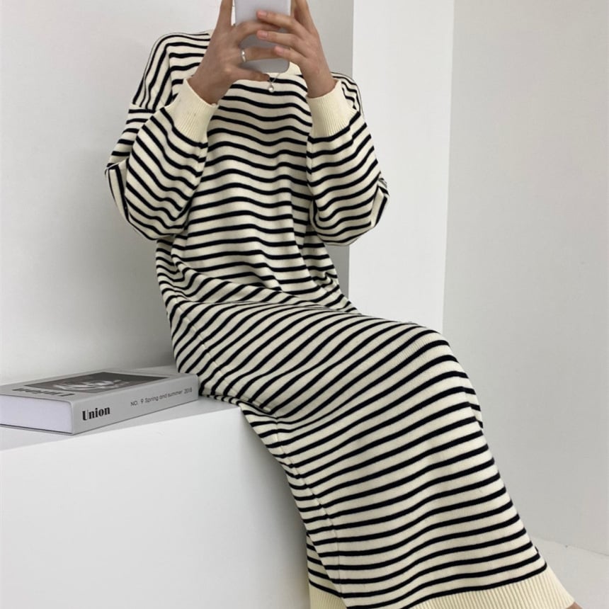 Large Loose Round Neck Mid-Length Dress
