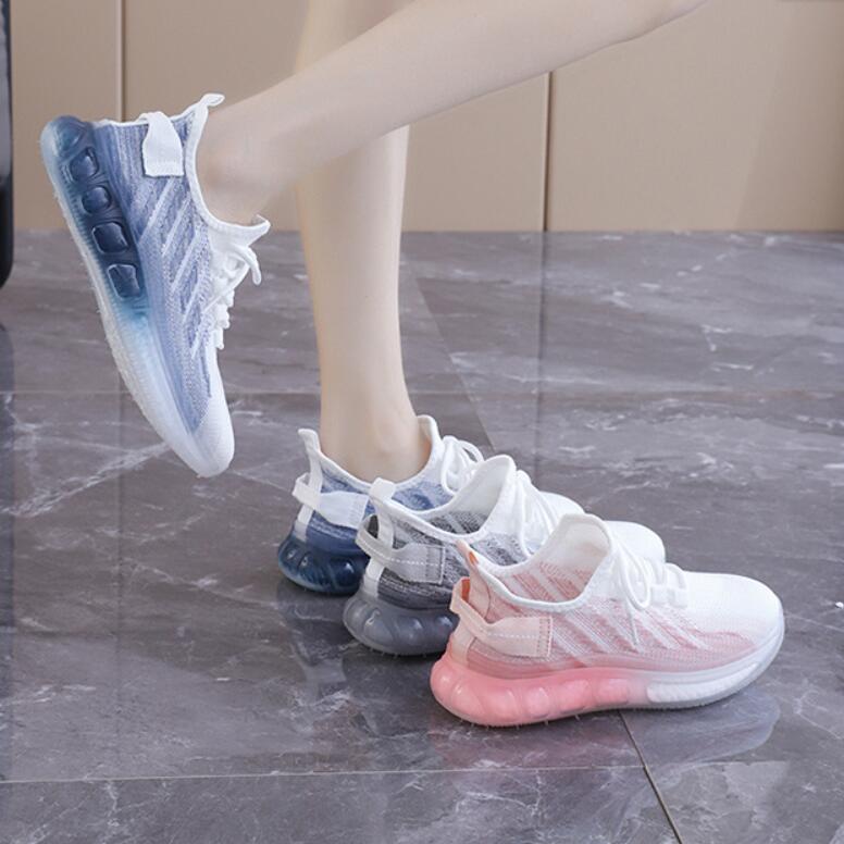 Stylish Women's Breathable Mesh Sneakers with Soft Sole