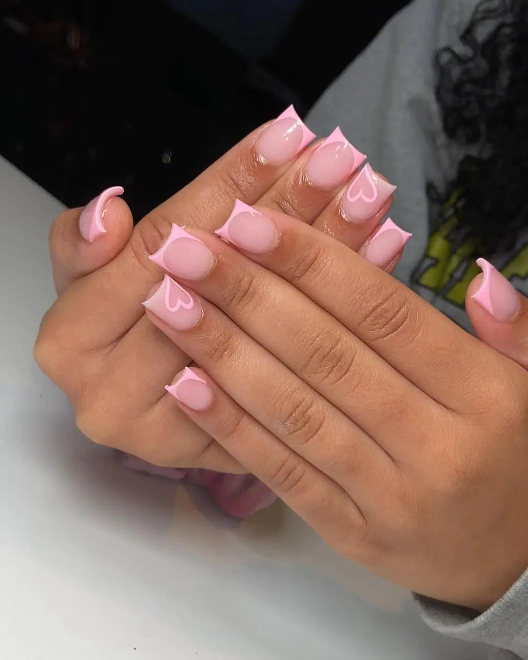 Valentine's Day Press-On Nail Set with Heart Designs