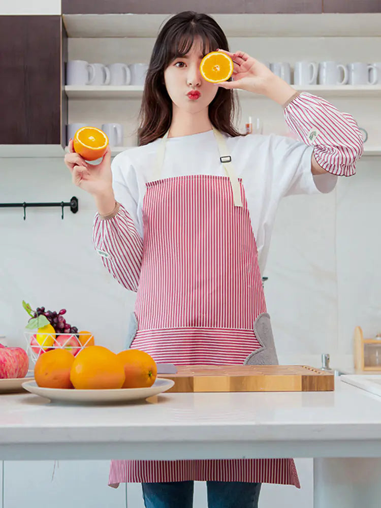Fashionable Waterproof Reusable Apron for Kitchen