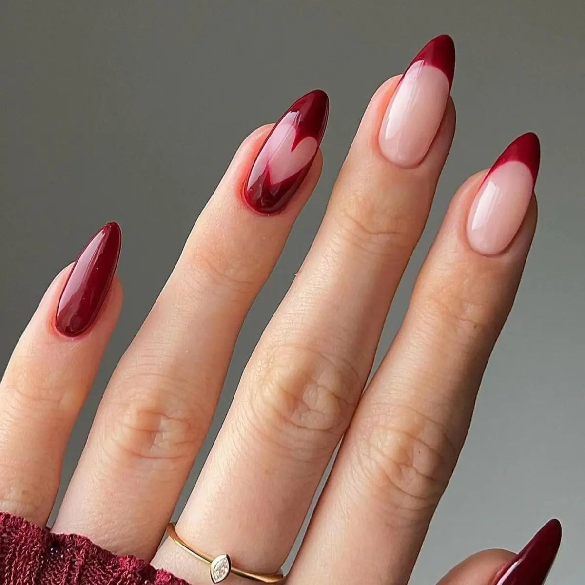 Valentine's Day Press-On Nail Set with Heart Designs